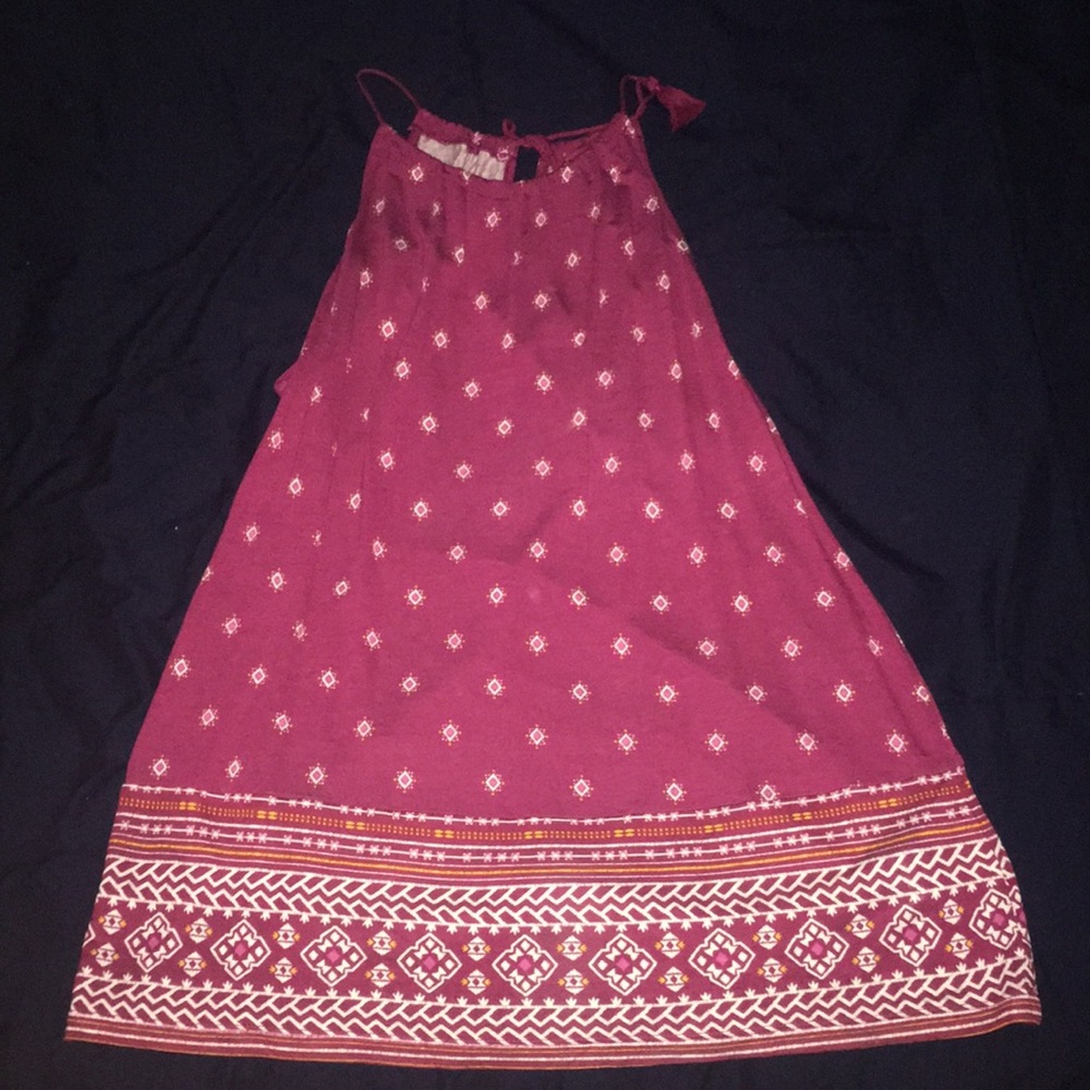 Berry patterned tank